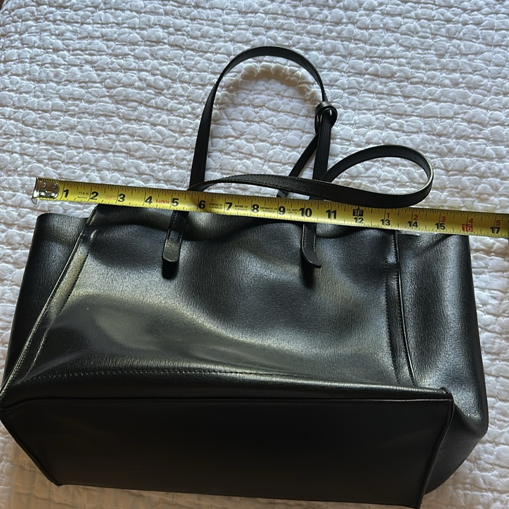 Furla Black Leather Tote with Structured Design - Picture 7 of 8